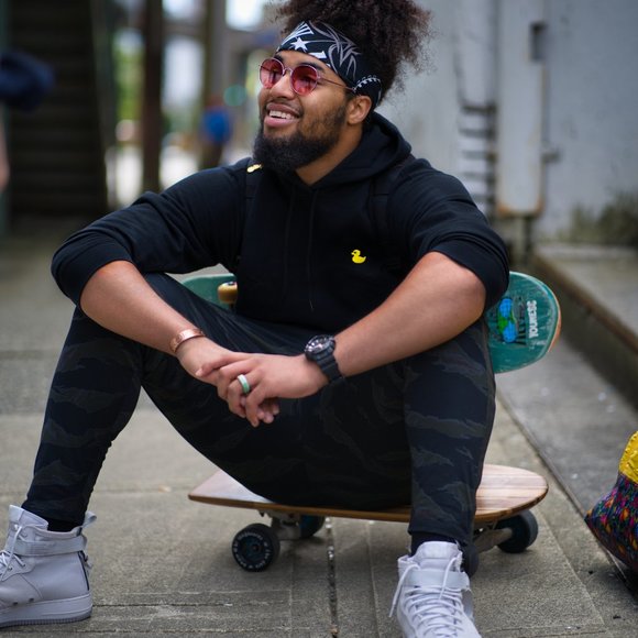 The Uglies Sweatshirt Hoodie, Black - Picture 2 of 6